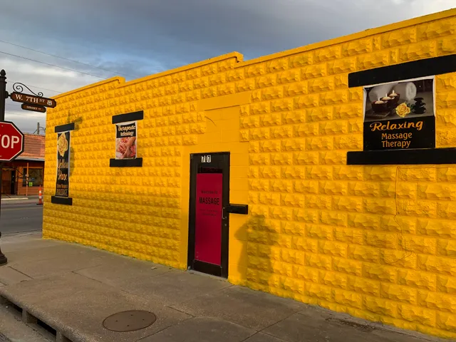 Yellow Rose Chinese Massage