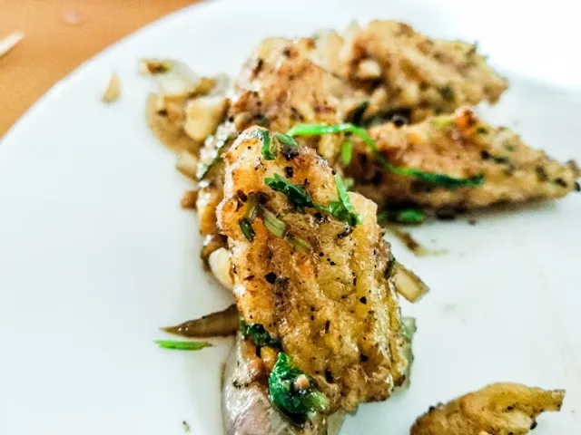 Hoysala Bar & Restaurant