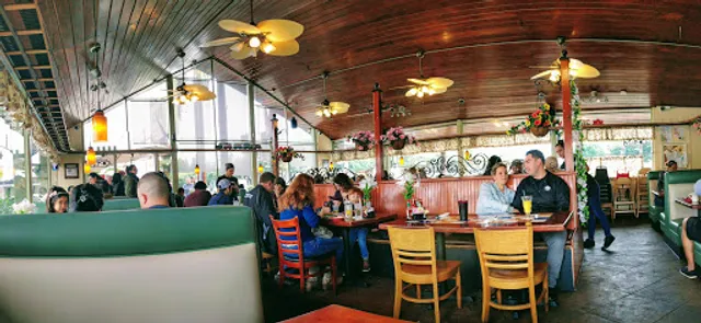 Sunrise Café - Lakewood