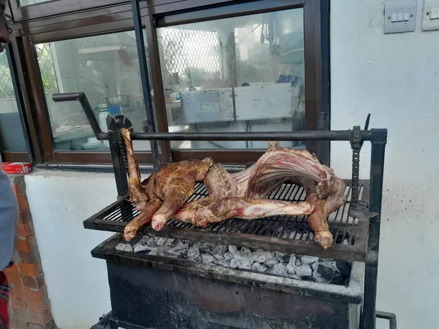 Tres Beer Garden (One world Hotels)