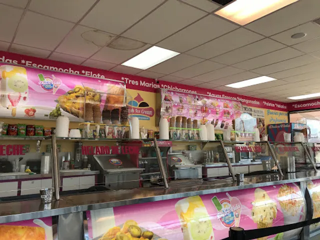 Dulce Vida Ice Cream Factory