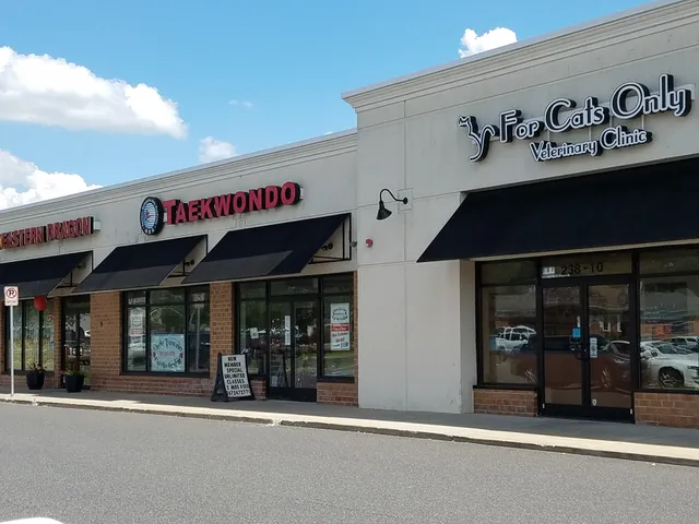 Country Square Shopping Center