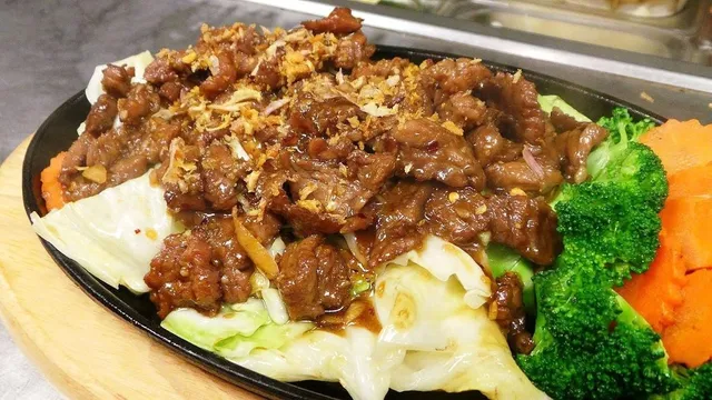 EDMONDS - Thai Wisdom Lounge Edmonds