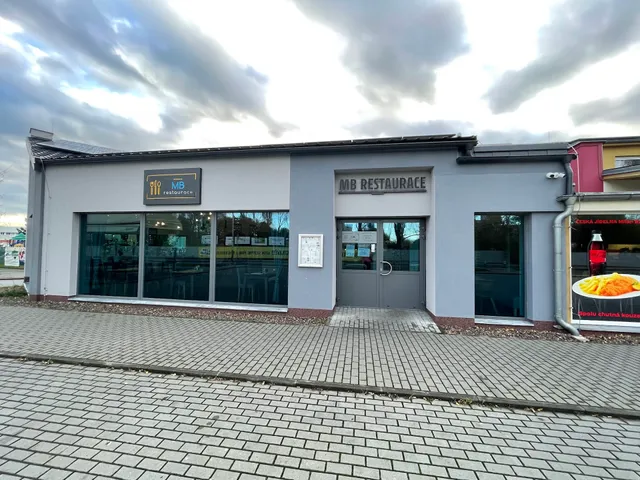 MB restaurace