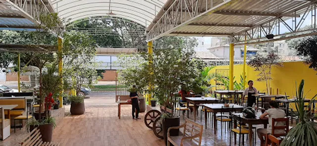 Restaurante Violiana.