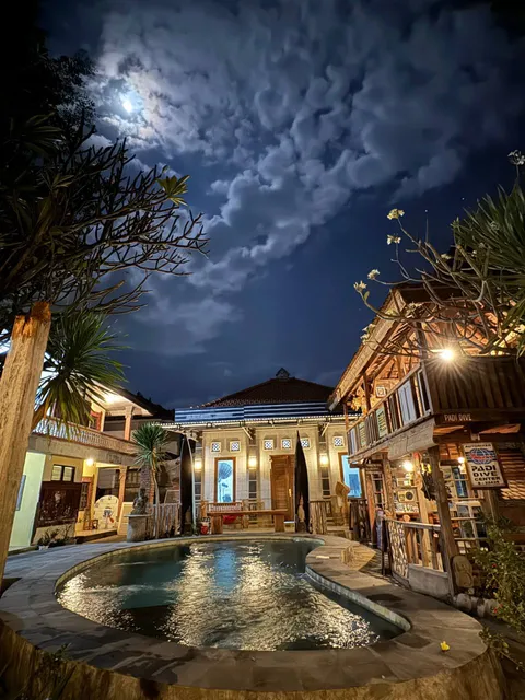 SUNRISE LODGE & LOUNGE