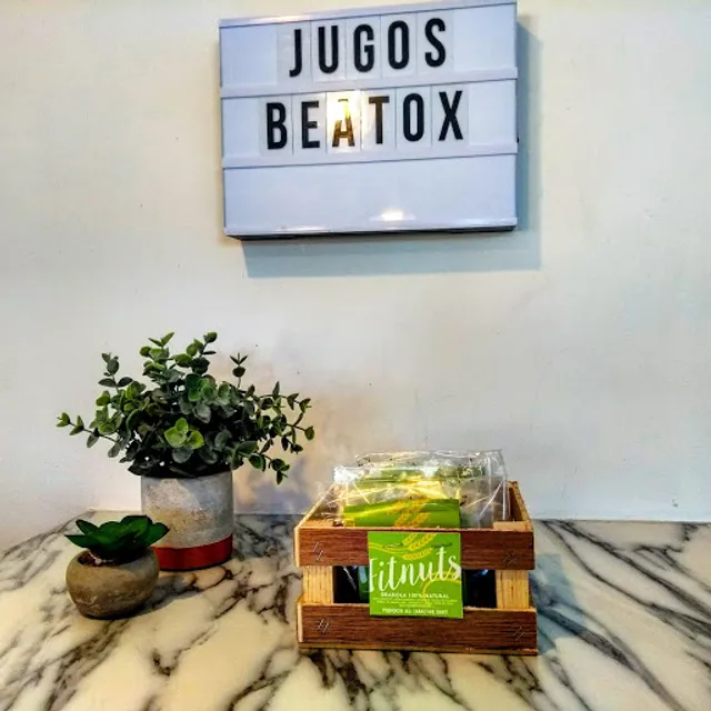 Beatox Barra de Jugos