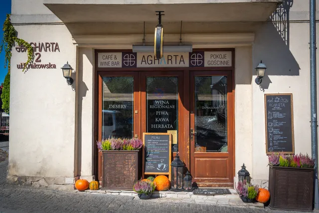 Agharta Kawiarnia i Pokoje Gościnne