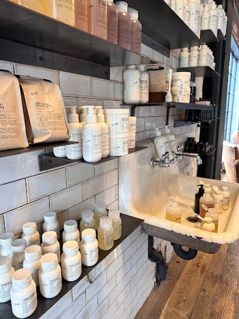 Le Labo Cafe