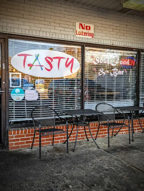 Tasty Soul Food & Bar
