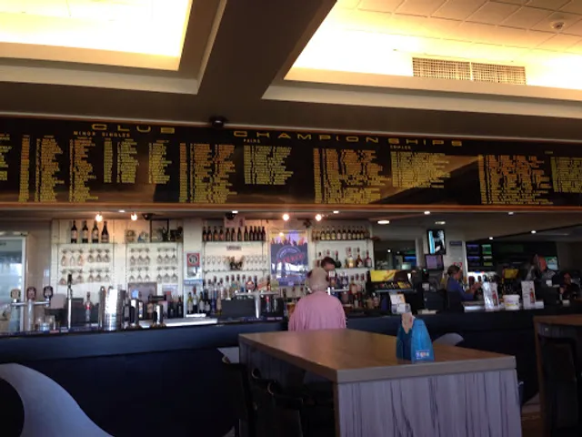 The Greens The Entrance