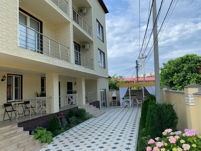 Gostevoy Dom Mkr. Shkol'nyy 24