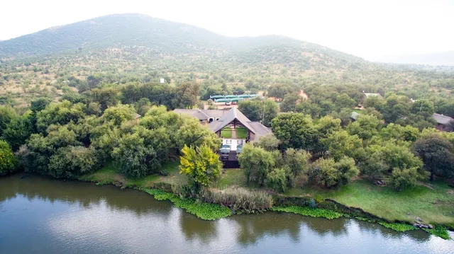 Elgro River Lodge