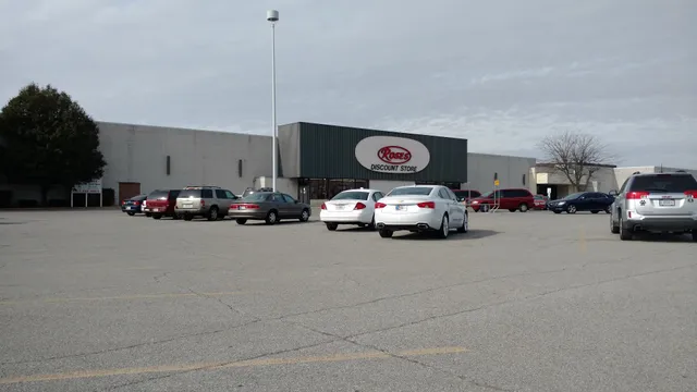 Roses Discount Store