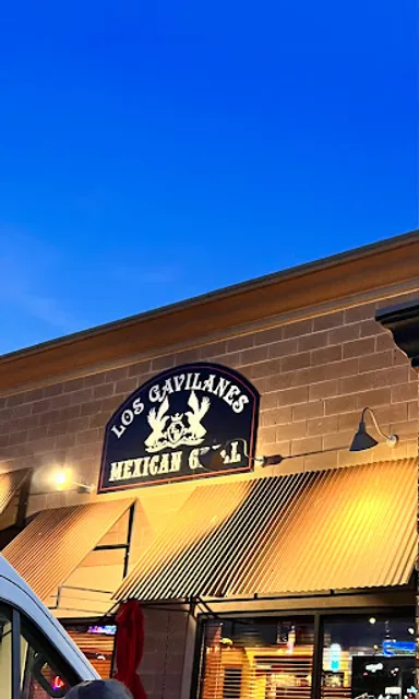 Los Gavilanes Mexican Grill