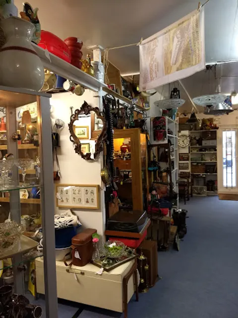 Crews Hill Vintage Emporium