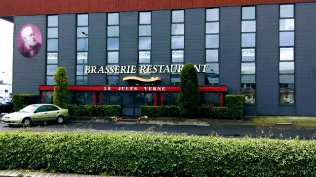 Brasserie Le Jules Verne Le Brezet