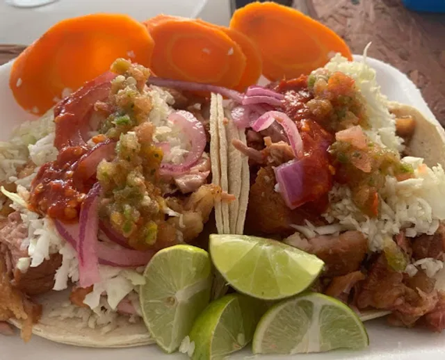 Carnitas "El Cochito y el Cochón"