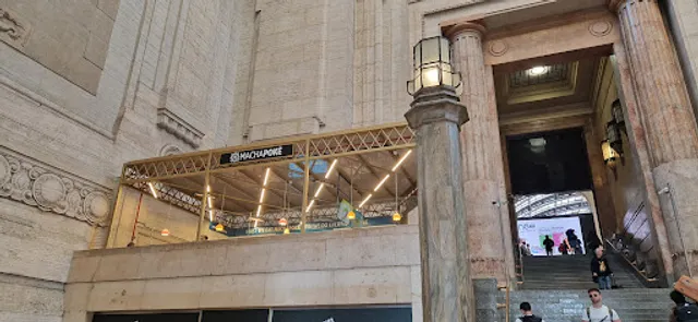 Macha Pokè Stazione Centrale