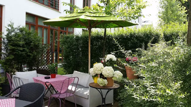 Café Dupont Mittagstisch & Event-Location