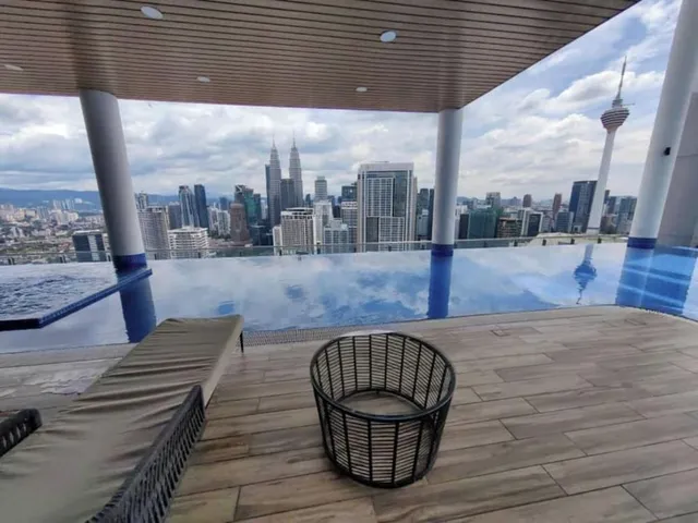 INFINITUM SUITES SERVICE KLCC