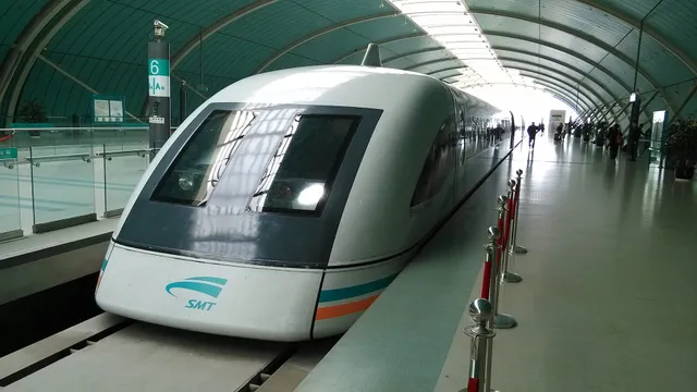 上海磁浮交通科技馆