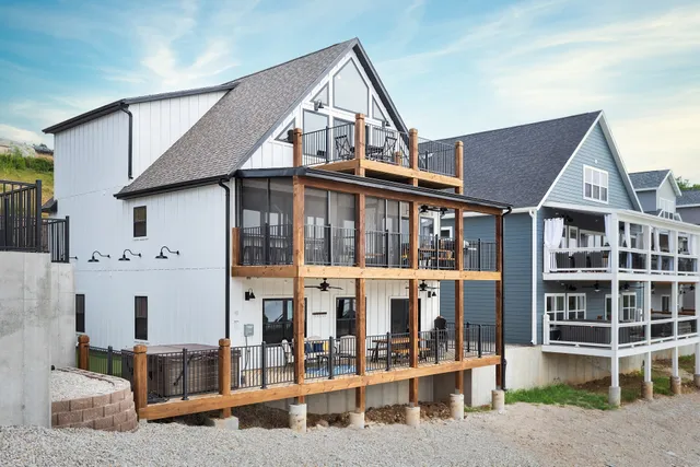 The Caddy Shack Chateau Mountain Branson