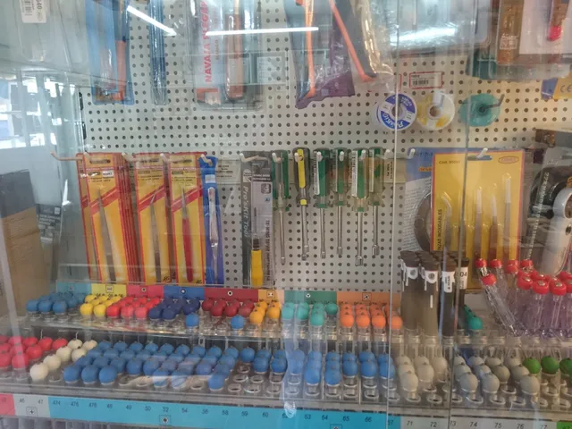 Componentes Electrónicos Blanco