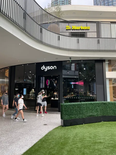 Dyson Store Los Angeles