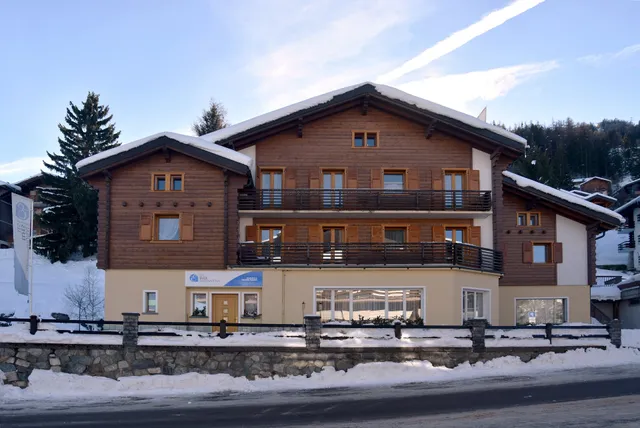 Les Elfes School Trips, Ski Field Trips In La Tzoumaz