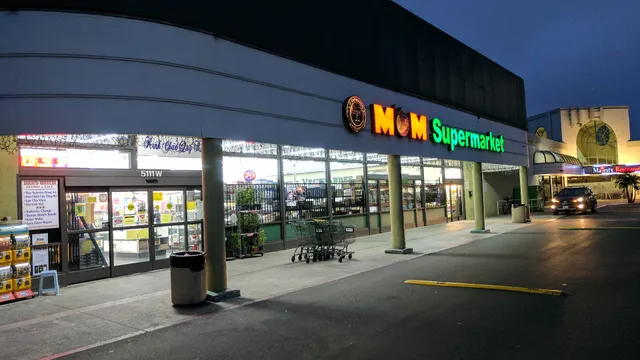Mom's Supermarket