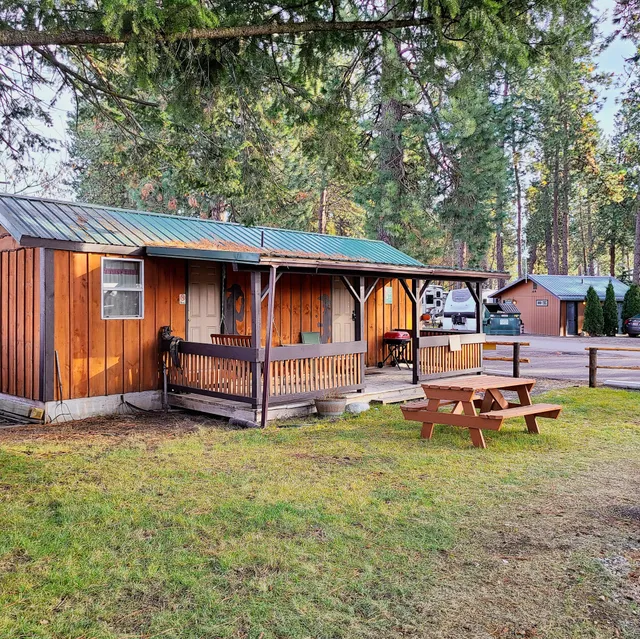 Tamarack RV Park and Vacation Cabins