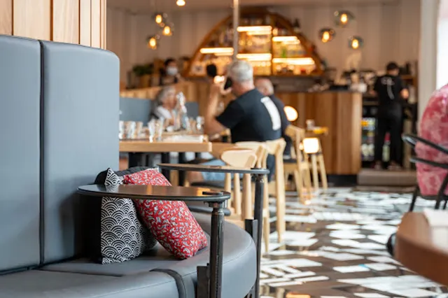 Aqua Restaurant and Bar (In the Hundertwasser Art Centre)