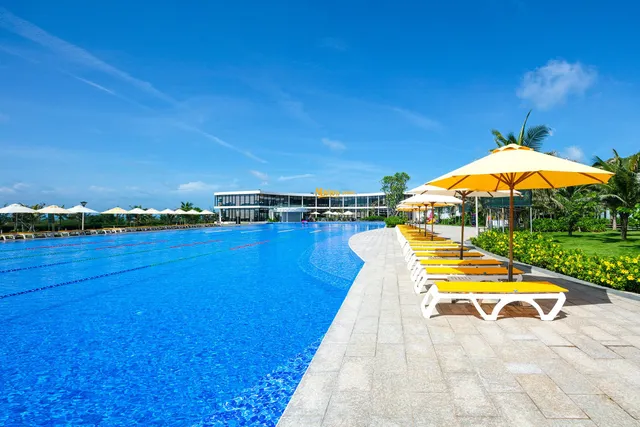 Oceanami Villas & Beach Club