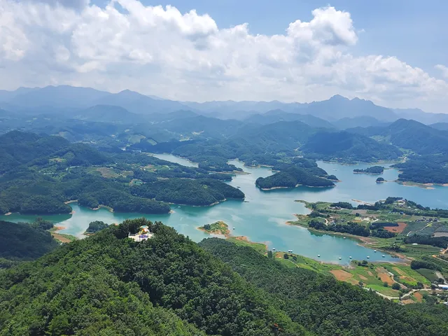 Cheongpung Cable Car