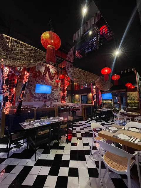 Dragon Cayalá - Cocina China