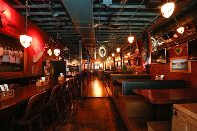 Wally's Wisconsin Tavern