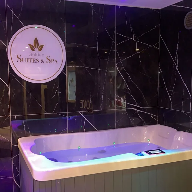Golden Suites & Spa