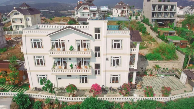 Danh Tiến Villa