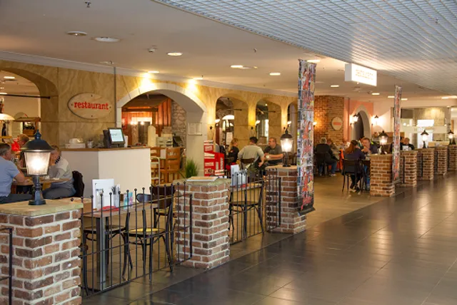 XXXLutz Restaurant Unterwart