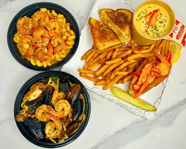 Lobster Street Eats (Inside Decatur Food Hub)