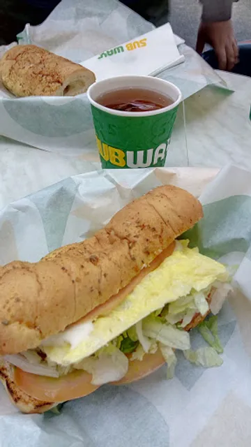 Subway @ Petronas NKVE
