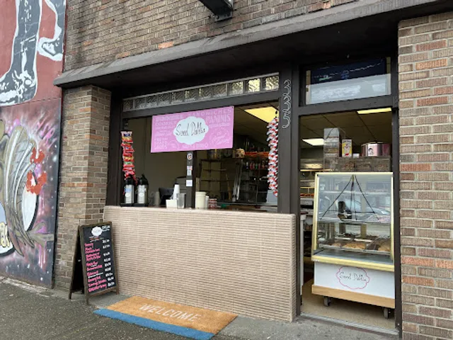 Sweet Dahlia Bremerton Counter