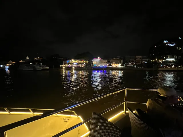 Chao Phraya Tourist Boat ICONSIAM Pier