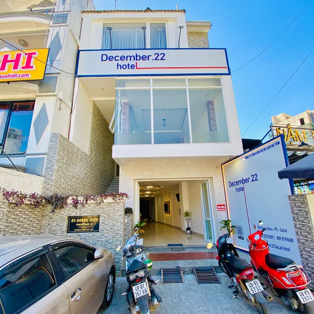 December 24H DaLat Hotel
