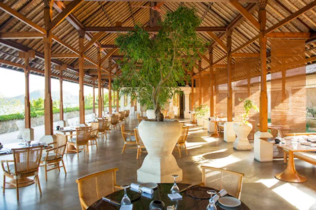 Sandikala at Amankila