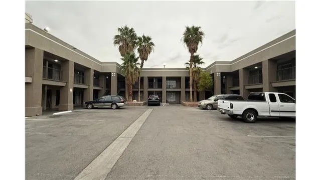 DTLV, a Baymont by Wyndham