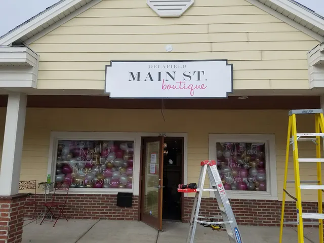 Delafield Main St. Boutique