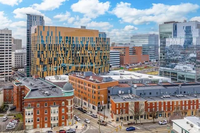 Paloma University City