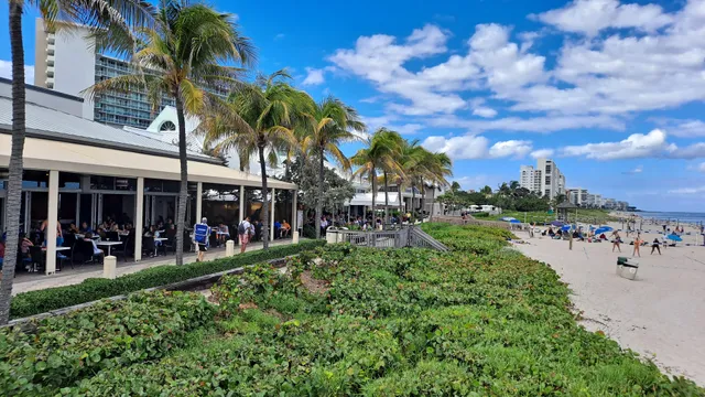 Deerfield Beach Boardwalk, North of the Pier